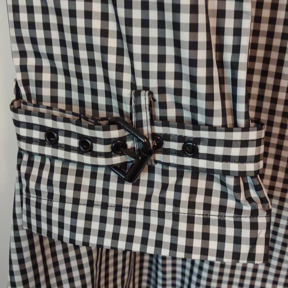 Ralph Lauren Lightweight Checkered Trenchcoat! - Picture 3 of 7